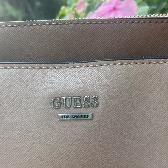 SOLD. Guess Purse, Color:blush - Picture 5 of 15